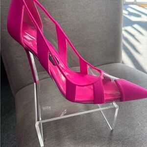 Chic Fuchsia Stiletto Heels
